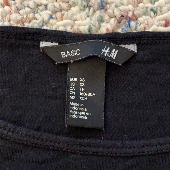 short sleeve silky shirt - Picture 2 of 2